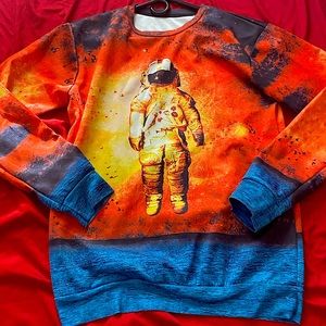 Long sleeve astronaut print